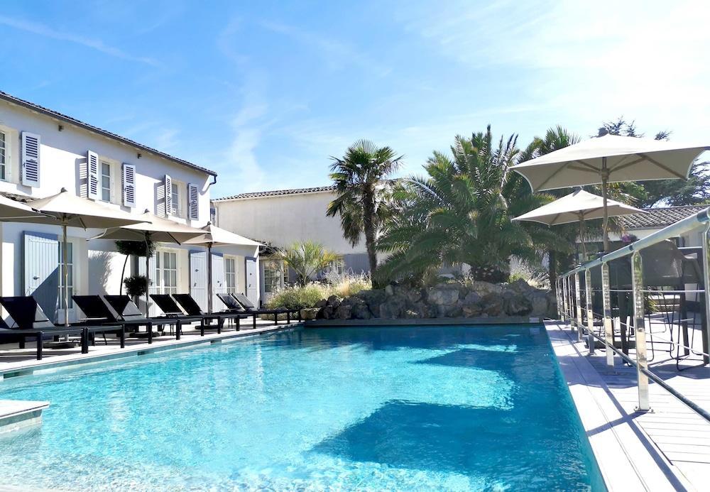 Le Clos Saint-Martin Hotel & Spa Εξωτερικό φωτογραφία