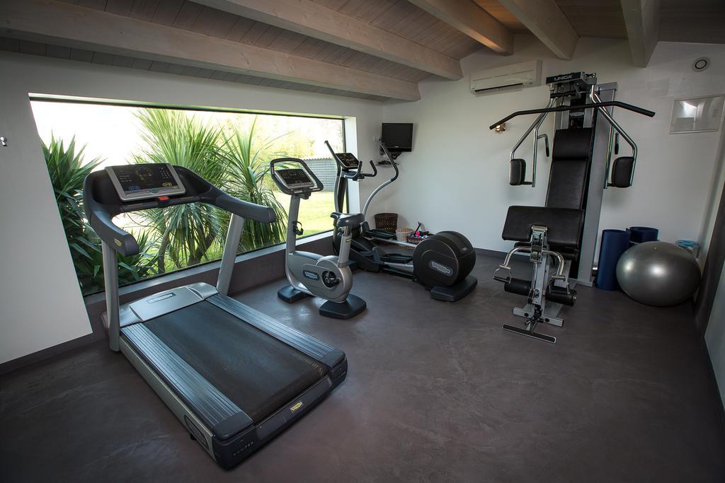 Le Clos Saint-Martin Hotel & Spa Εξωτερικό φωτογραφία