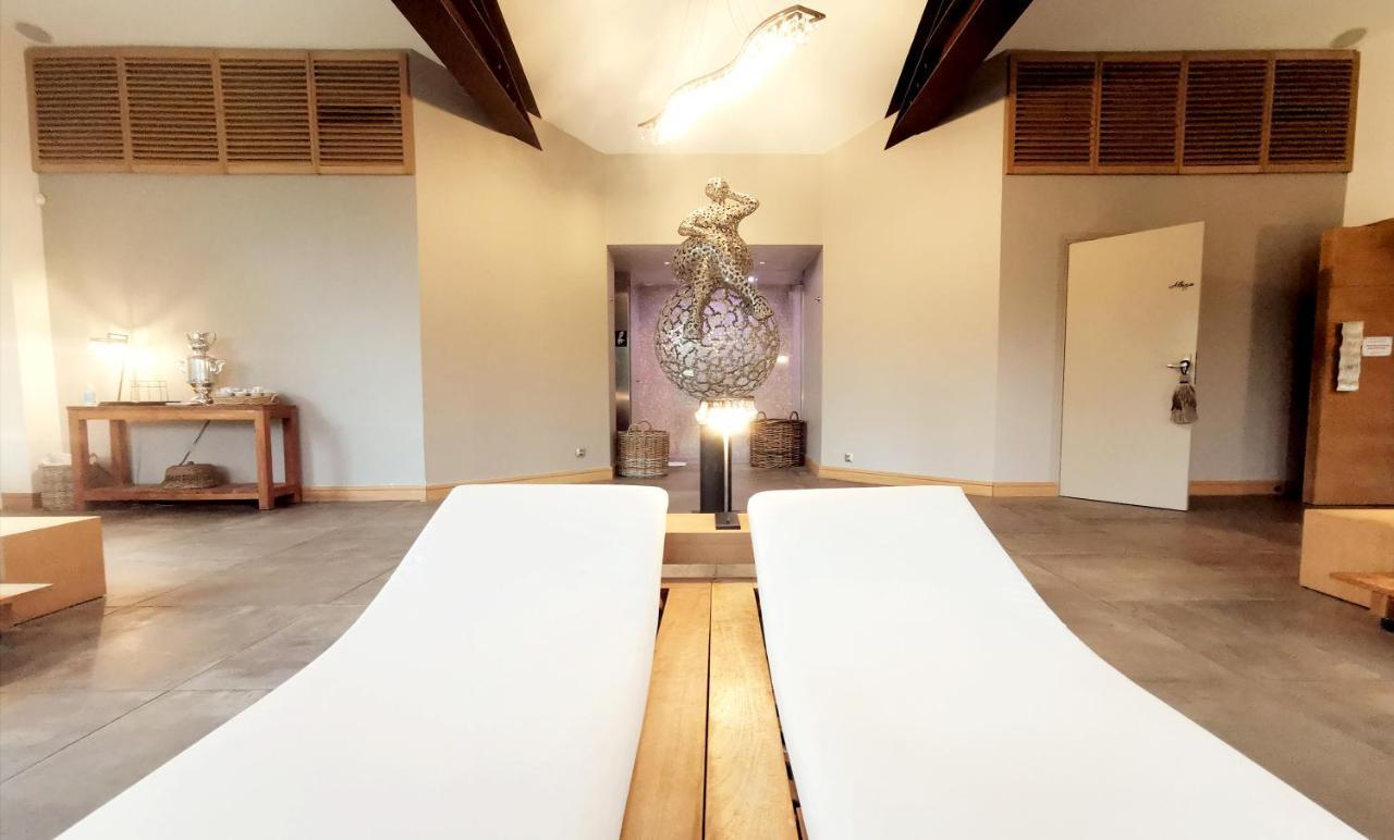 Le Clos Saint-Martin Hotel & Spa Εξωτερικό φωτογραφία