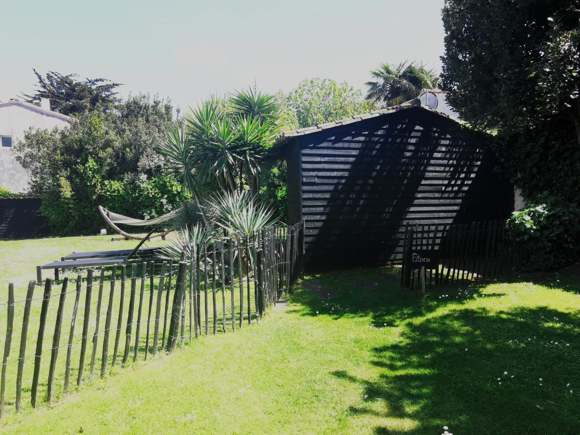 Le Clos Saint-Martin Hotel & Spa Εξωτερικό φωτογραφία