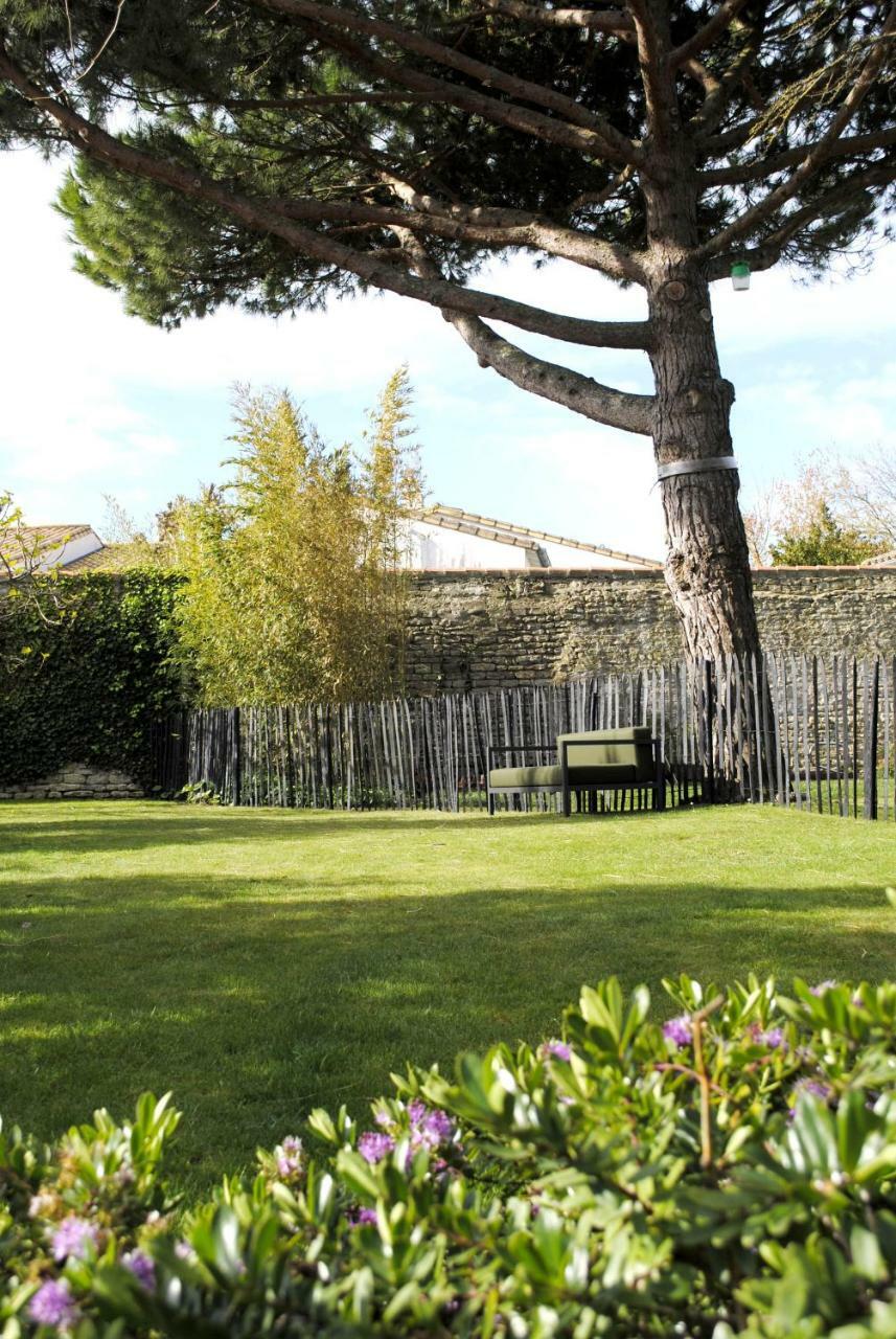 Le Clos Saint-Martin Hotel & Spa Εξωτερικό φωτογραφία