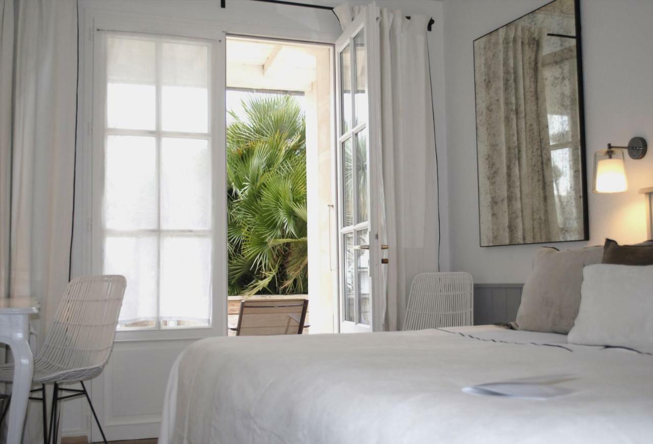 Le Clos Saint-Martin Hotel & Spa Εξωτερικό φωτογραφία