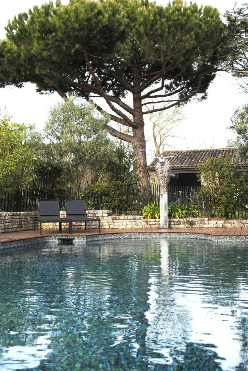 Le Clos Saint-Martin Hotel & Spa Εξωτερικό φωτογραφία